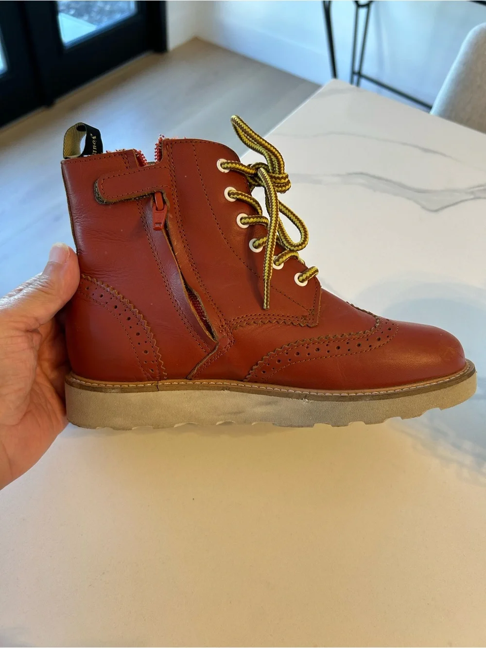 Young Soles “Sidney”Leather Lace-Up Boots. Made in Portugal Sz 33 Kids